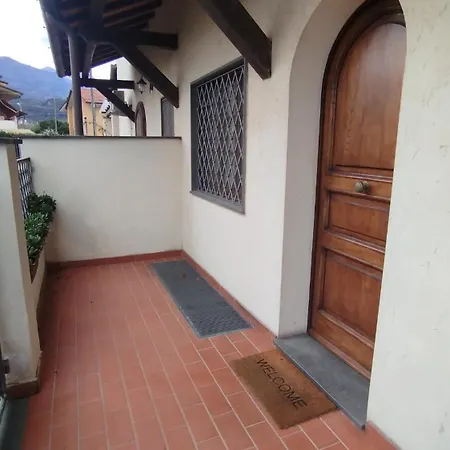 Дом отдыха Versilia Mare *